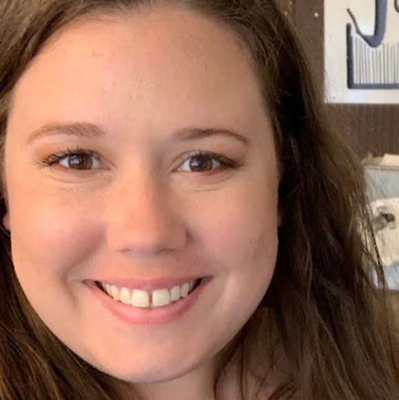 Meet your Posher, Rebecca - Picture 1 of 1